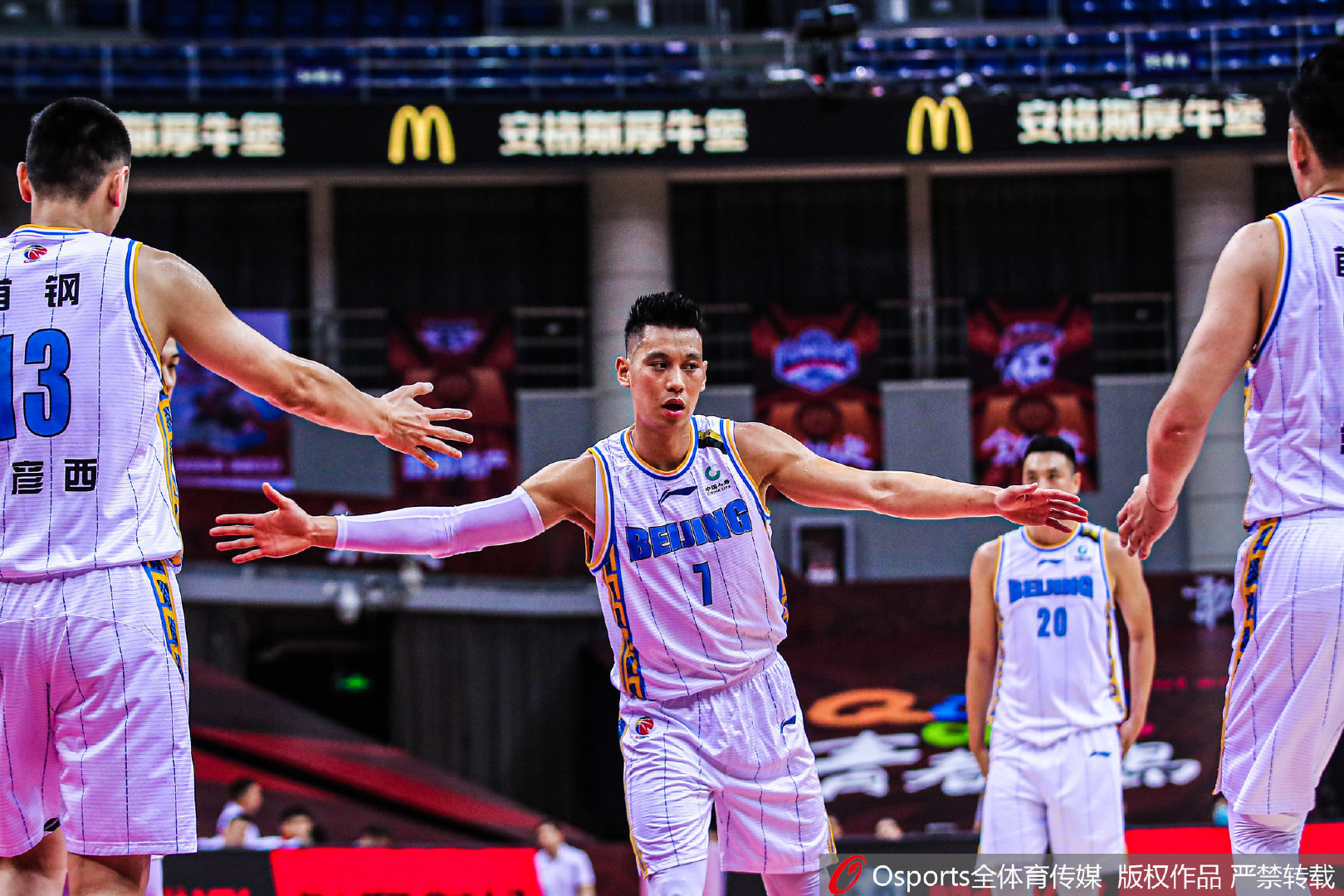 复赛第二阶段：尤度23分17篮板 北京首钢91-64大胜九台农商银行提前7轮锁定季后赛席位